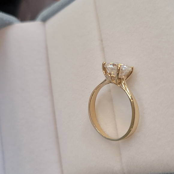 NWT Charles and Colvard moissanite ring engagement - Picture 10 of 12